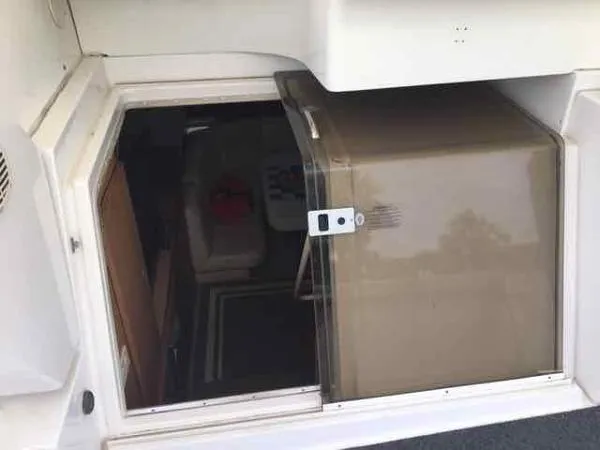 Slide: The Image of Silverton 352 Motor Yacht 1998 - 11