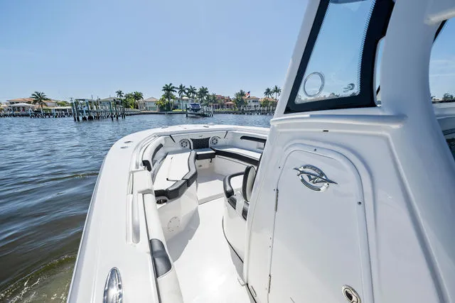 Slide: The Image of Tidewater 272 CC Adventure 2022 - 54