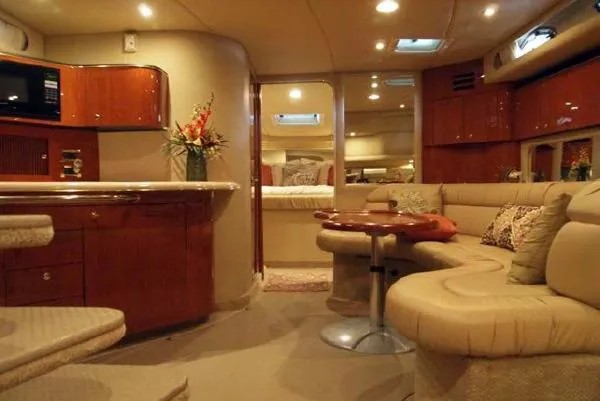Slide: The Image of Sea Ray 380 Sundancer 2000 - 5