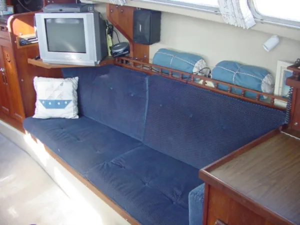 Slide: The Image of Catalina Sloop 1981 - 5
