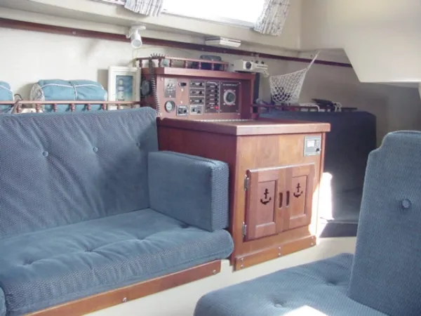 Slide: The Image of Catalina Sloop 1981 - 6