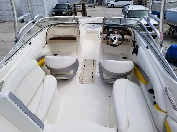 Slide: The Image of Glastron GXL 205 Ski & Fish 2007 - 11