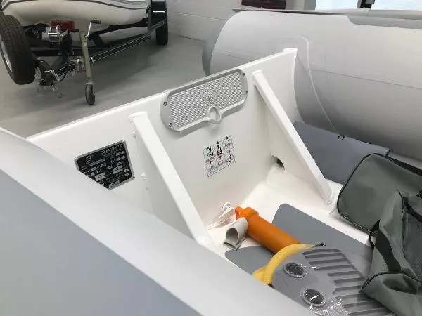 Slide: The Image of Zodiac Cadet 270 RIB ALU PVC 2021 - 6