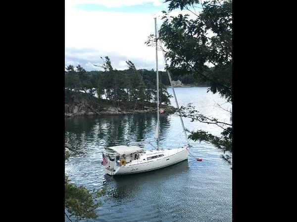 Slide: The Image of Beneteau Oceanis 37 2011 - 2