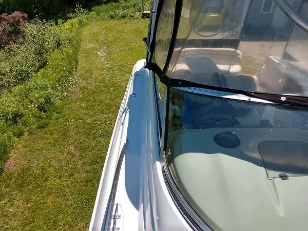 Slide: The Image of Larson Cabrio 370 2007 - 6