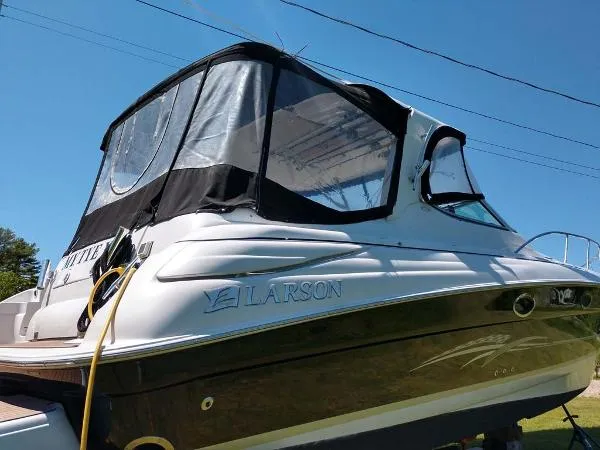 Slide: The Image of Larson Cabrio 370 2007 - 9