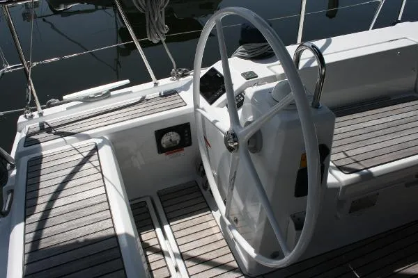 Slide: The Image of Beneteau Oceanis 41.1 2017 - 6