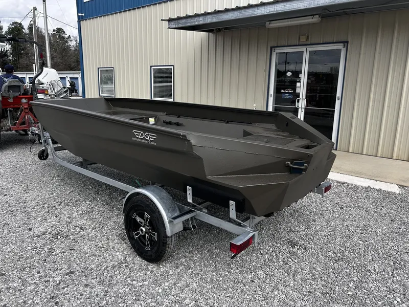 Slide: The Image of Edge Boats 1756DB 2026 - 9