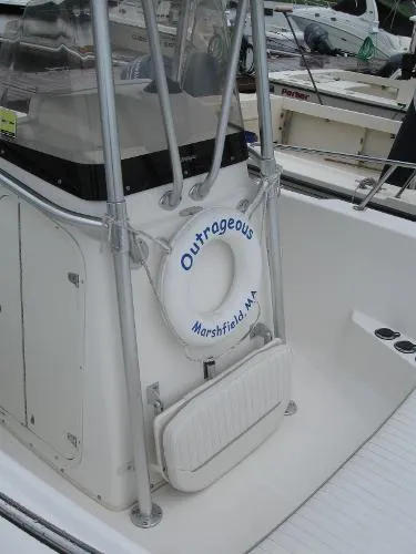Slide: The Image of Boston Whaler 230 Outrage 1999 - 5