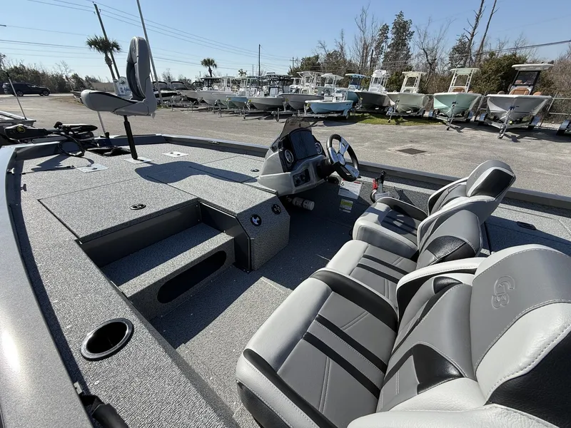 Slide: The Image of G3 Sportsman 1810 2026 - 3