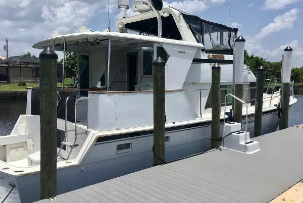 Slide: The Image of Hatteras 48 Cockpit Motor Yacht 1981 - 1