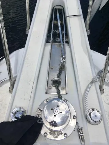 Slide: The Image of Hatteras 48 Cockpit Motor Yacht 1981 - 4