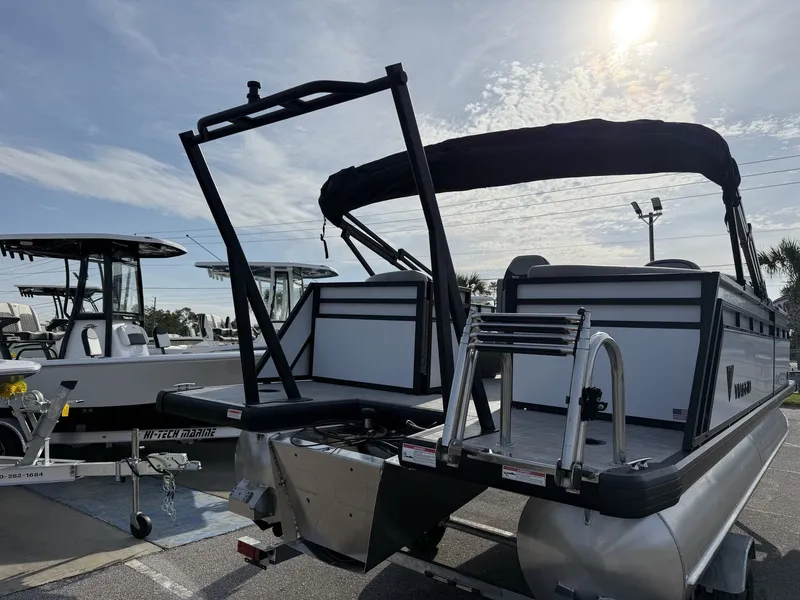 Slide: The Image of Viaggio Lago V 20 U 2026 - 3