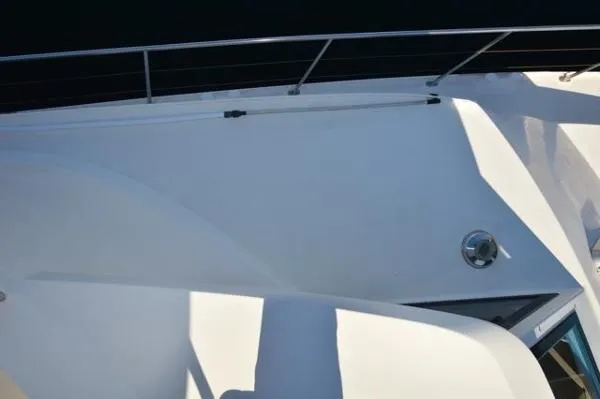 Slide: The Image of Barnett 54 Custom Powercat 2005 - 9