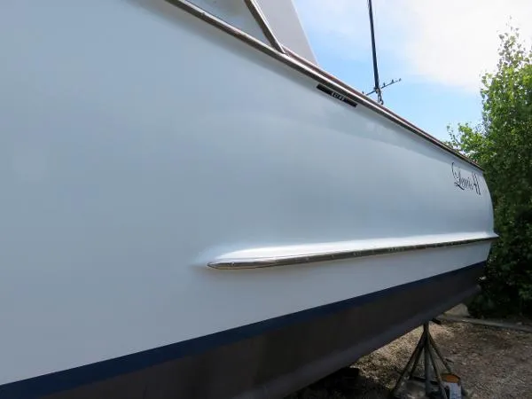 Slide: The Image of Carolina Lewis Brothers 41 Flybridge Sportfish 2013 - 5