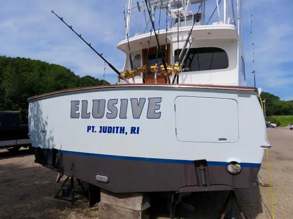 Slide: The Image of Carolina Lewis Brothers 41 Flybridge Sportfish 2013 - 9