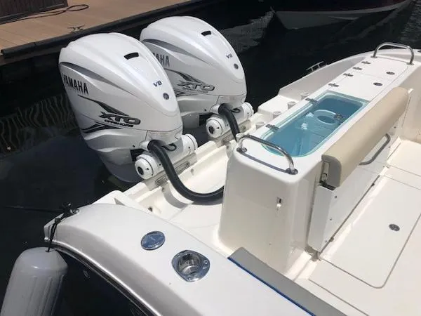 Slide: The Image of Century 3200 Center Console 2021 - 6