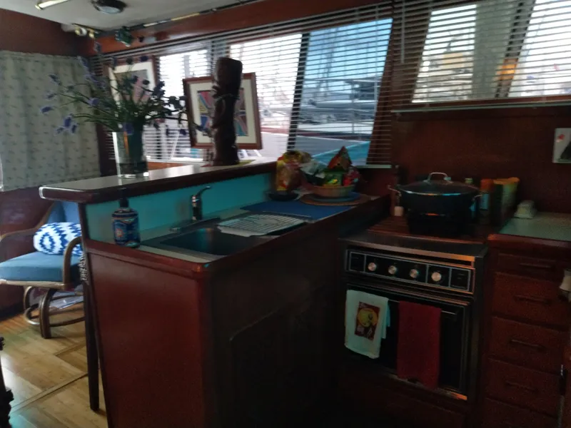 Slide: The Image of Mikelson 42 Sportfish 1985 - 5