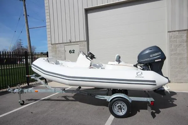 Slide: The Image of Zodiac Yachtline 360 DL NEO 40hp In Stock 2020 - 0