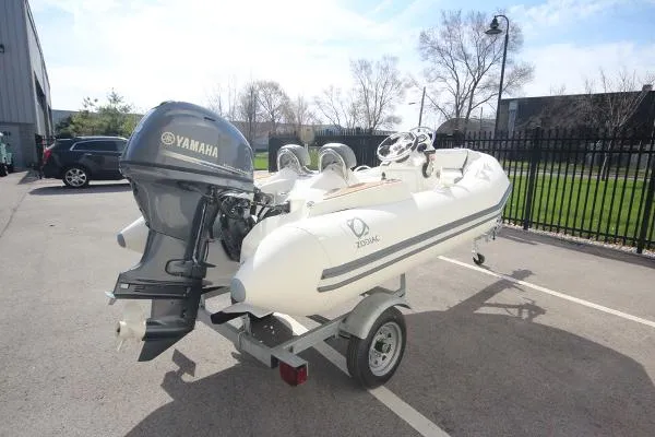 Slide: The Image of Zodiac Yachtline 360 DL NEO 40hp In Stock 2020 - 4