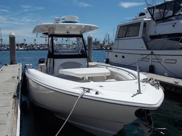 Slide: The Image of Boston Whaler 320 Outrage 2006 - 2