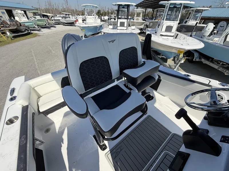 Slide: The Image of Tidewater 220 LXF 2026 - 13