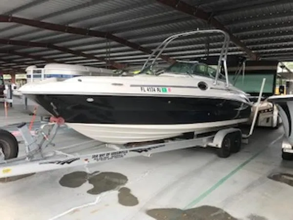 Slide: The Image of Sea Ray 26 Sundeck 2005 - 1