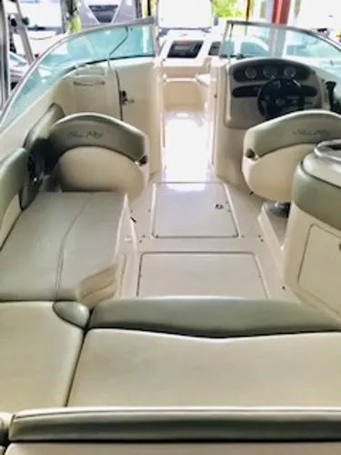Slide: The Image of Sea Ray 26 Sundeck 2005 - 4