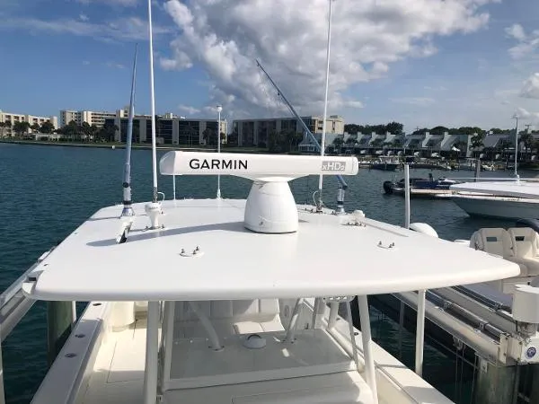 Slide: The Image of SeaVee 370z 2018 - 2