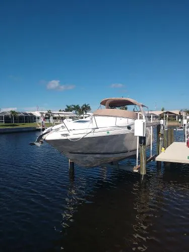 Slide: The Image of Sea Ray Sundancer 2001 - 4