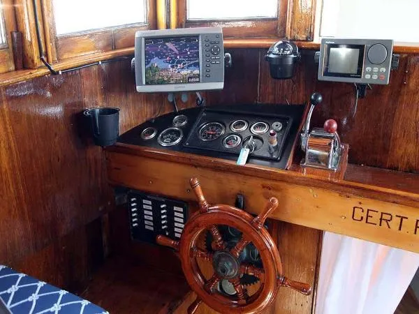 Slide: The Image of Custom Stockland Trawler 36 1966 - 9