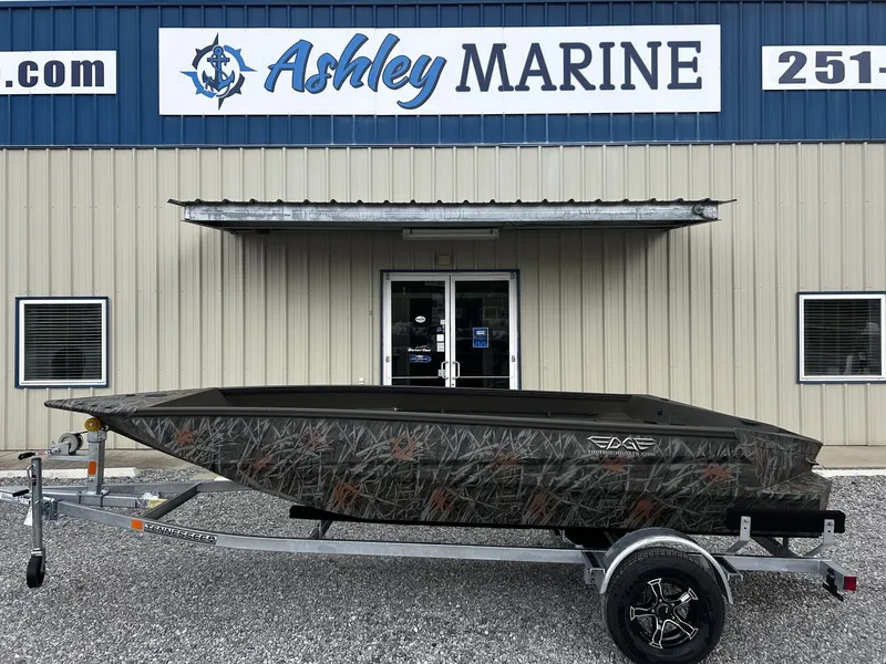 The Image of Edge Boats HSPD Series 1756DB 2026 - 1