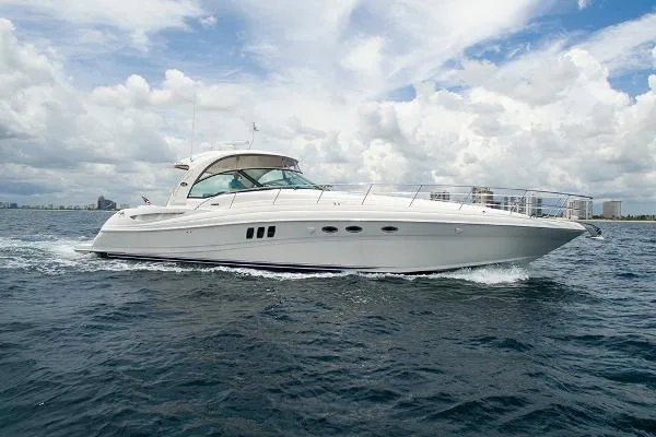 Slide: The Image of Sea Ray 52 Sundancer 2007 - 10
