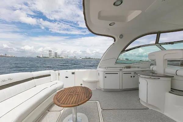 Slide: The Image of Sea Ray 52 Sundancer 2007 - 11