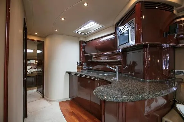Slide: The Image of Sea Ray 52 Sundancer 2007 - 9