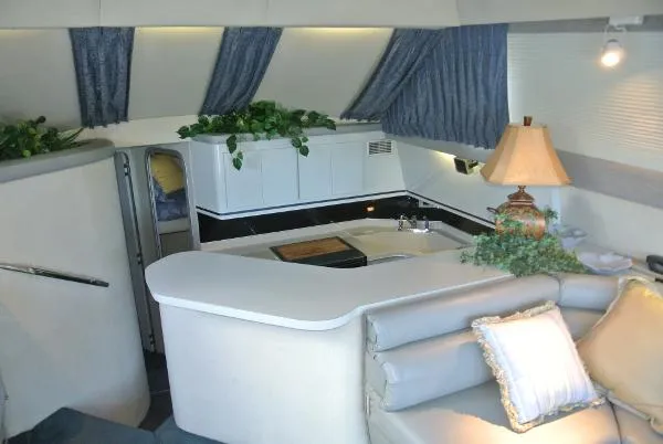 Slide: The Image of Sea Ray 440 Convertible 1989 - 10