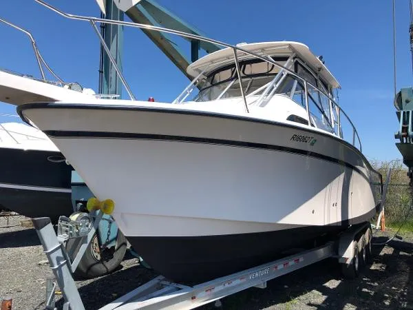 Slide: The Image of Grady-White Marlin 300 2001 - 0
