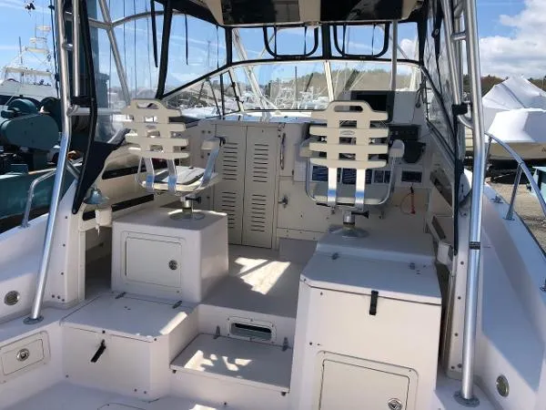 Slide: The Image of Grady-White Marlin 300 2001 - 11