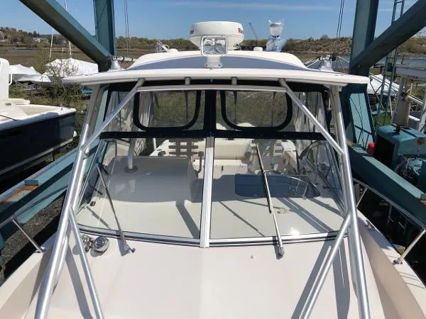 Slide: The Image of Grady-White Marlin 300 2001 - 2