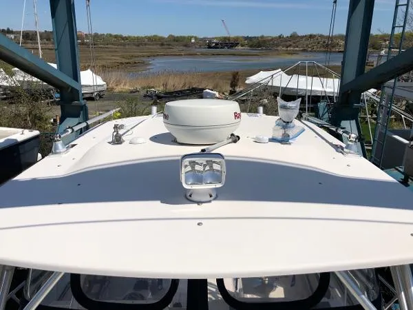 Slide: The Image of Grady-White Marlin 300 2001 - 5