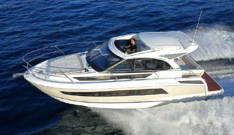 Slide: The Image of Jeanneau Leader 33 2017 - 1