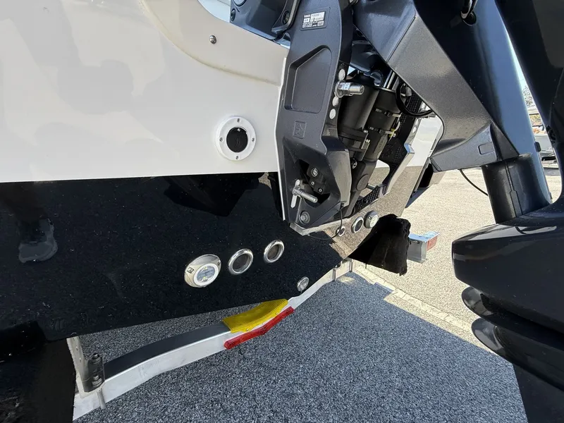 Slide: The Image of Tidewater 220 LXF 2026 - 4