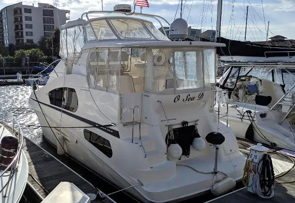 Slide: The Image of Silverton 39 Motor Yacht 2004 - 0