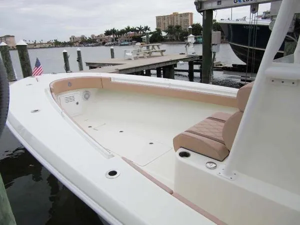Slide: The Image of Sea-Lion Center Console 2019 - 5