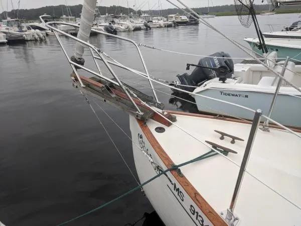 Slide: The Image of Pacific Seacraft 20 1995 - 7