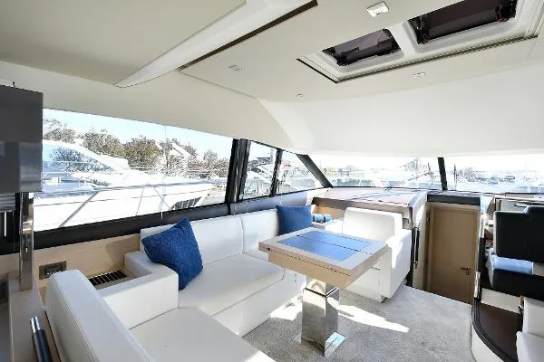 Slide: The Image of Prestige 500 Flybridge 2016 - 6