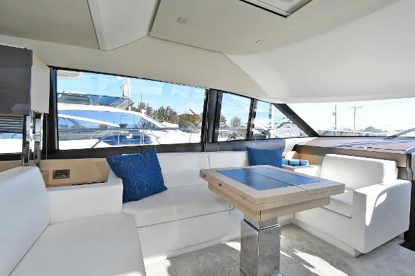 Slide: The Image of Prestige 500 Flybridge 2016 - 7