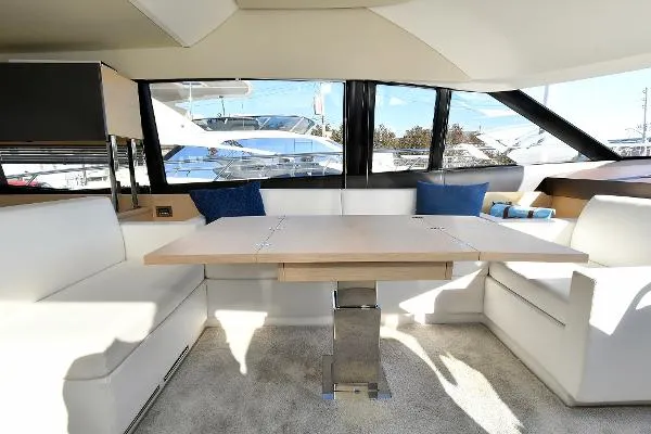 Slide: The Image of Prestige 500 Flybridge 2016 - 9