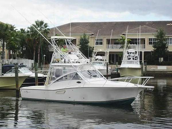 Slide: The Image of Albemarle 320 Express Fisherman 2000 - 0