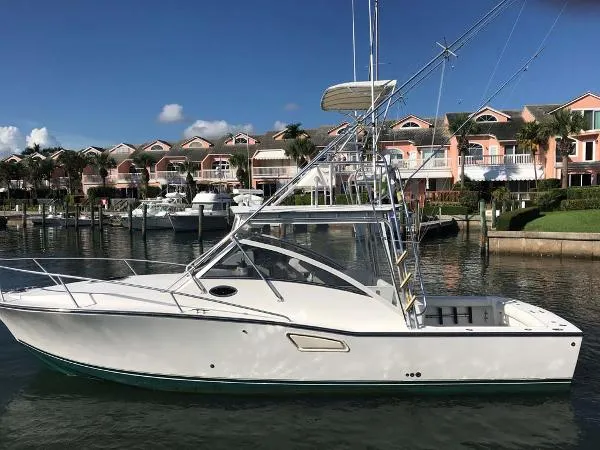 Slide: The Image of Albemarle 320 Express Fisherman 2000 - 1